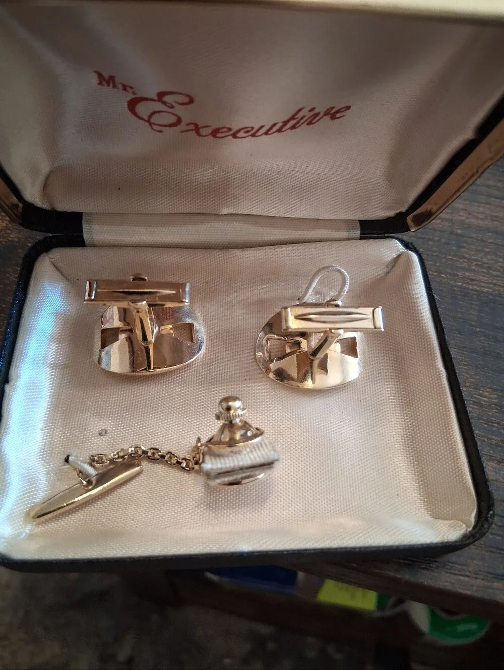Vintage Gold-Tone Men’s Cufflink and Tie Tack Set - Classic Round Design